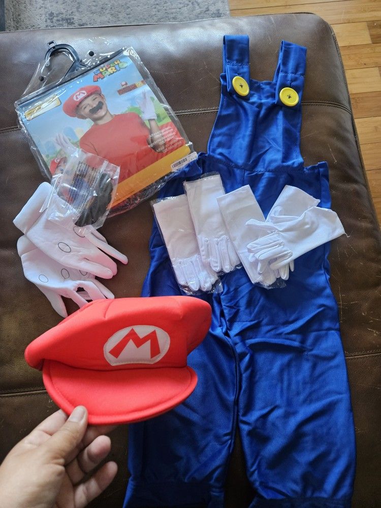 Super Mario Costume. $20