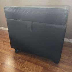 Rolling Ottoman
