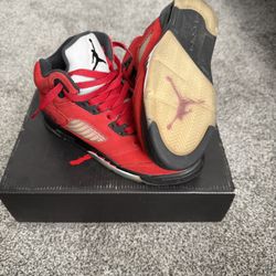 Jordan 5 Raging Bull