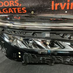 CHEVY EQUINOX 2022-2024 RH HEADLIGHT OEM 