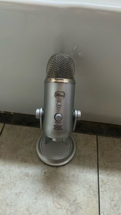 Blue yeti microphone USB