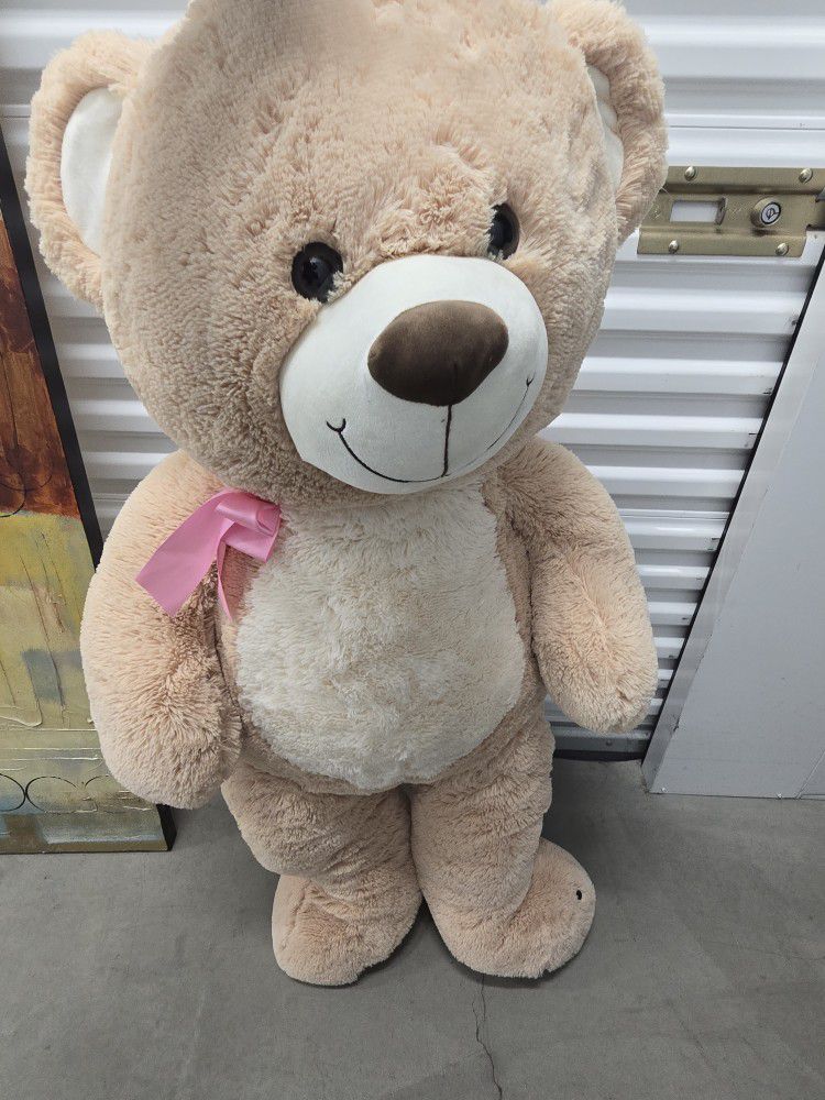 Giant Teddy BEAR **Like NEW**