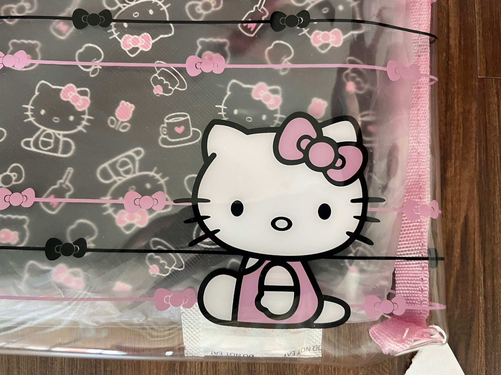 Hello Kitty Make Up Slim Pouch Set