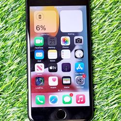 Apple IPhone 7 32gb  Unlocked, FREE Smartwach/ Headphones. Pay $1 Today Rest in payments. NO CREDIT NEEDED FINANCING