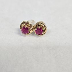 14kt Gold Lab Ruby Earrings 