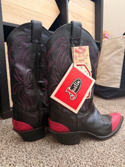 Women’s Justin boots
