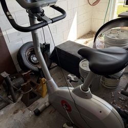 Schwinn 150 Stationary Bike