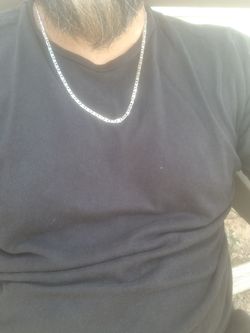 14k white gold chain 15gr total $$890 firm