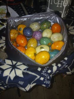 19  Alabaster Eggs  Italy