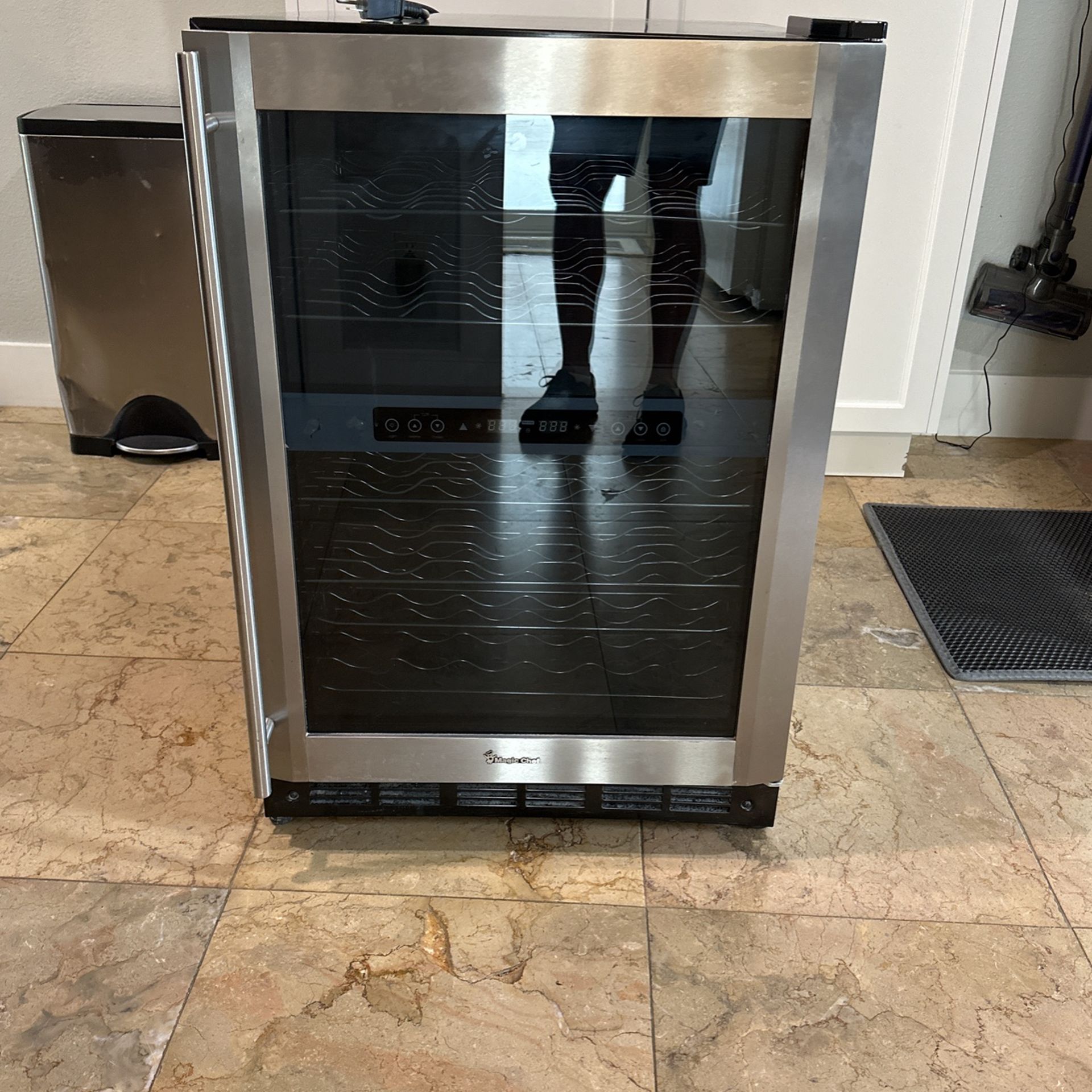 Magic Chef Wine Cooler