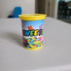 Fake Candy Nuts Snack Snake In a Can Prank Novelty Gag Scare Joke Trick Funny Toy