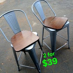 Swivel Chairs 24in High