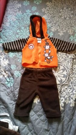 Baby clothes