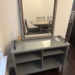Mini Bar With Detached Mirror