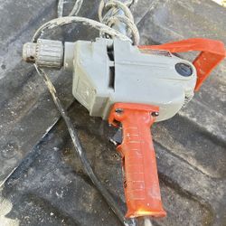 Milwaukee Compact Hole Shooter