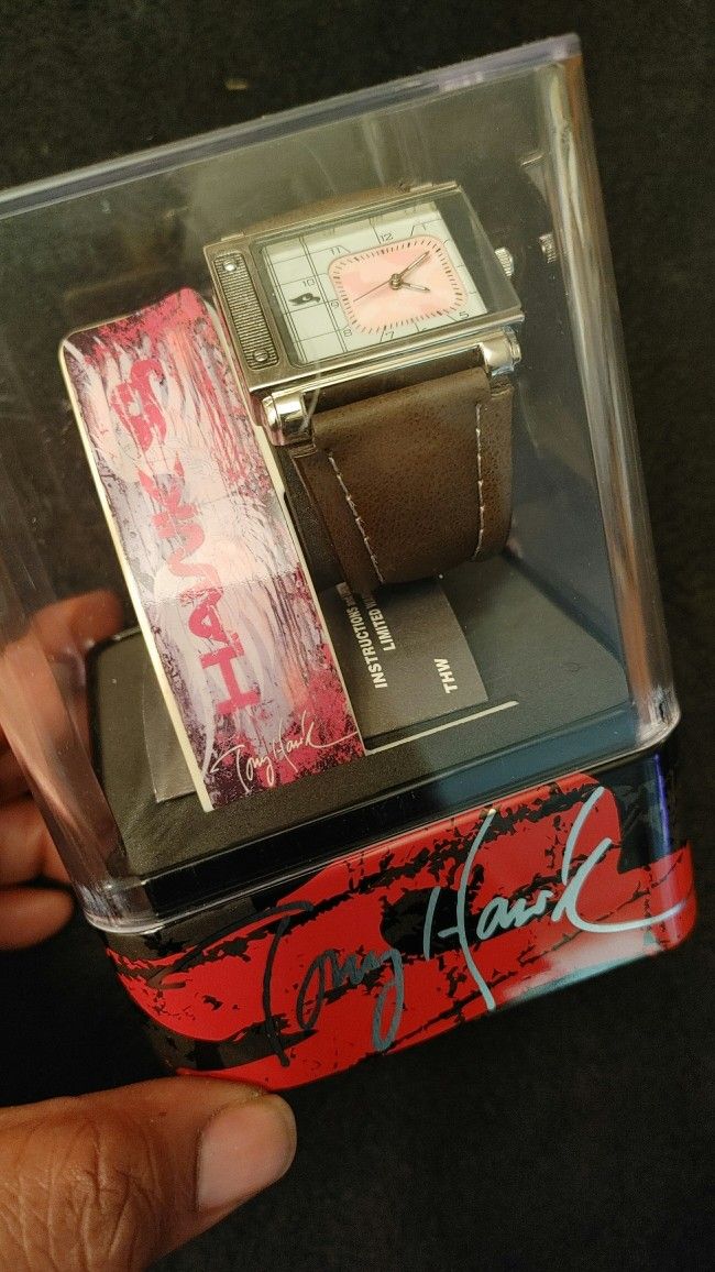 TONY SKATEBOARDING WATCH