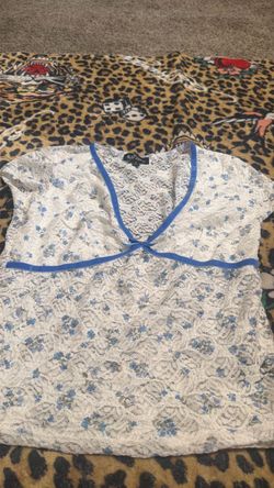 New white shirt lace