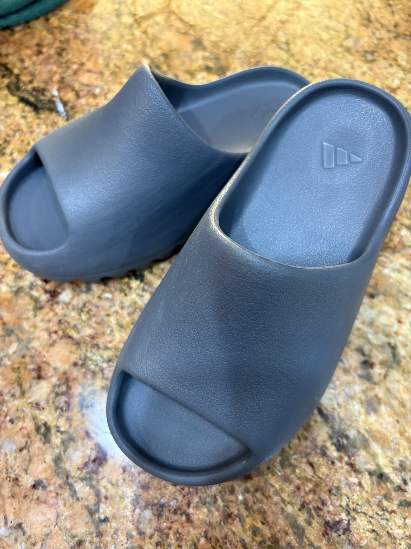 Yeezy Slides Youth Size 1