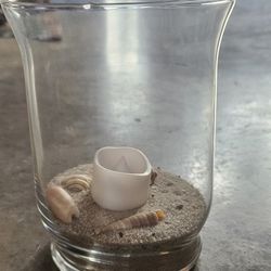 Hurricane Vases