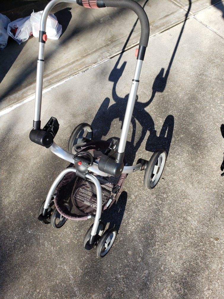 Stroller frame