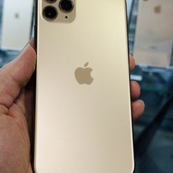 Unlocked iPhone 11 Pro Max - Desbloqueado   Fully tested, confirmed working, and backed by warranty. 