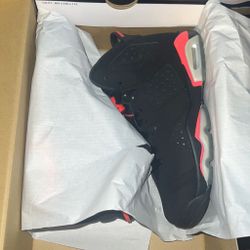 DS Jordan VI “Infrared” Size 10