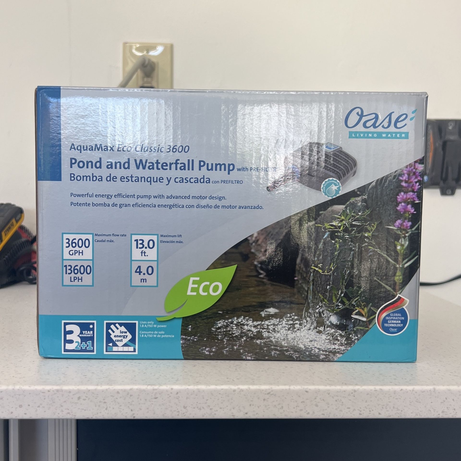 Oase Aquamax Eco Classic 3600 Pond & Waterfall Pump