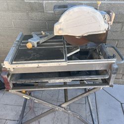 Tile Table Saw 15 Amp, 10 in.
