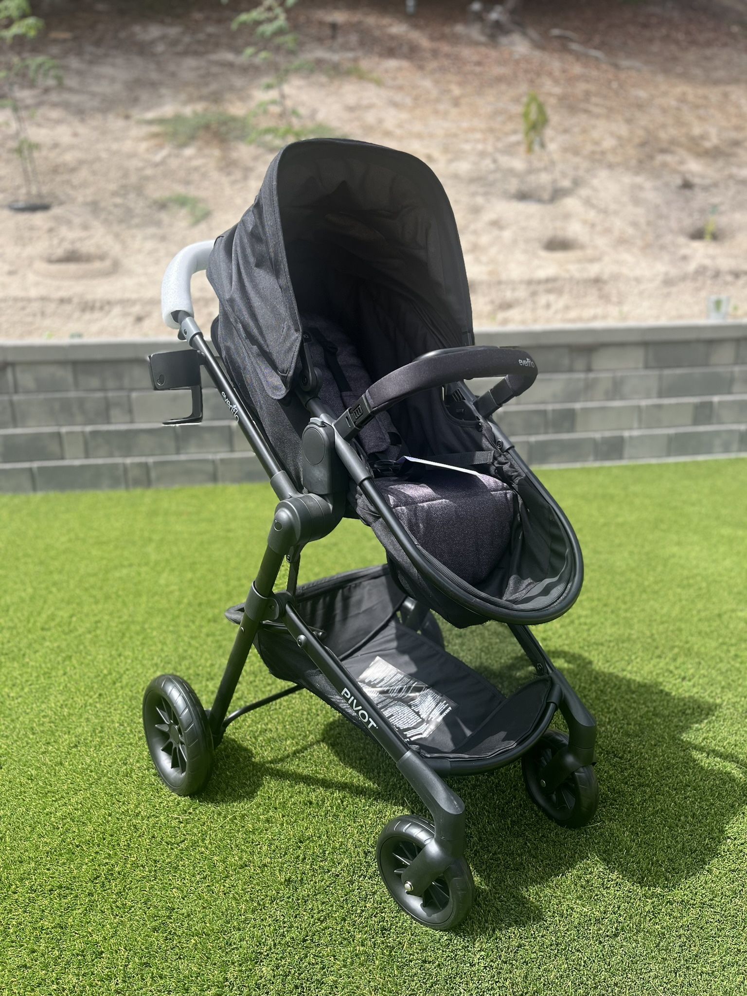 Evenflo Pivot Stroller 