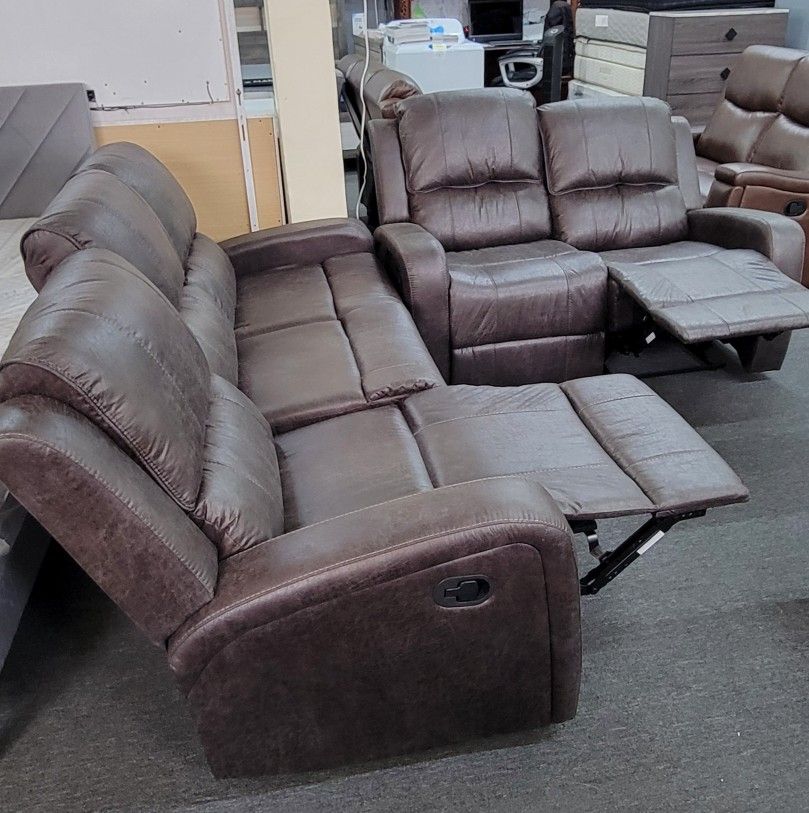 ✅️✅️2 pc smoke leather like fabric sofa and love seat set with recliners on the ends✅️