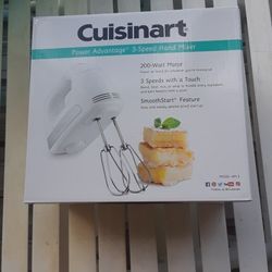 hand mixer- Cuisinart 
