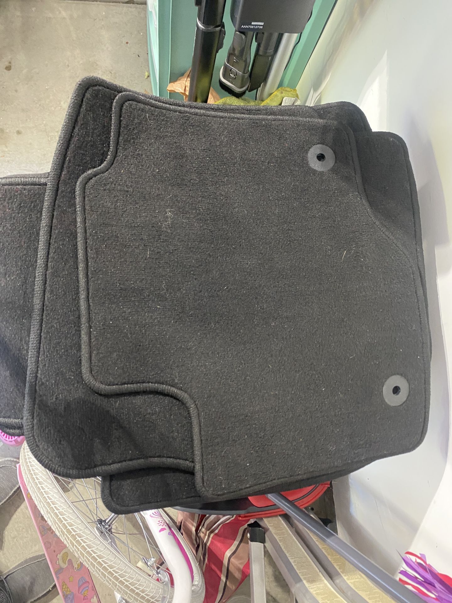 F250 Full Set OEM Floor Mats.