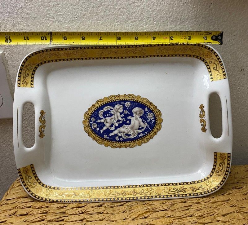 BANDEJA ANTIGUA DE PORCELANA FILETEADA 