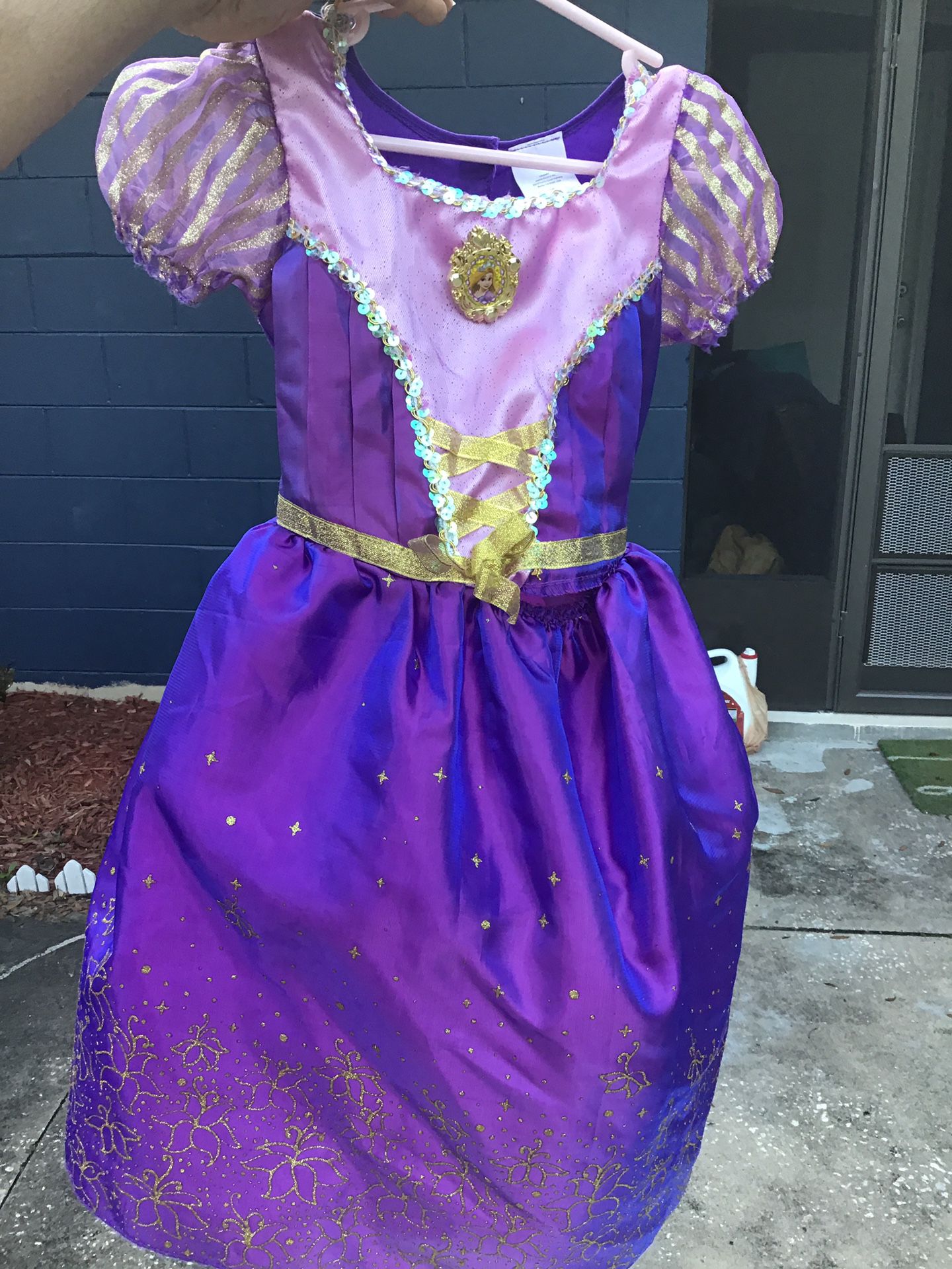 Rapunzel Disney princess dress size 4/6