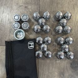 Honda Genuine 90304-SA5-013 Nut, (Wheel Chrome Plated)