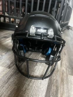 SCHUTT F7 HELMET