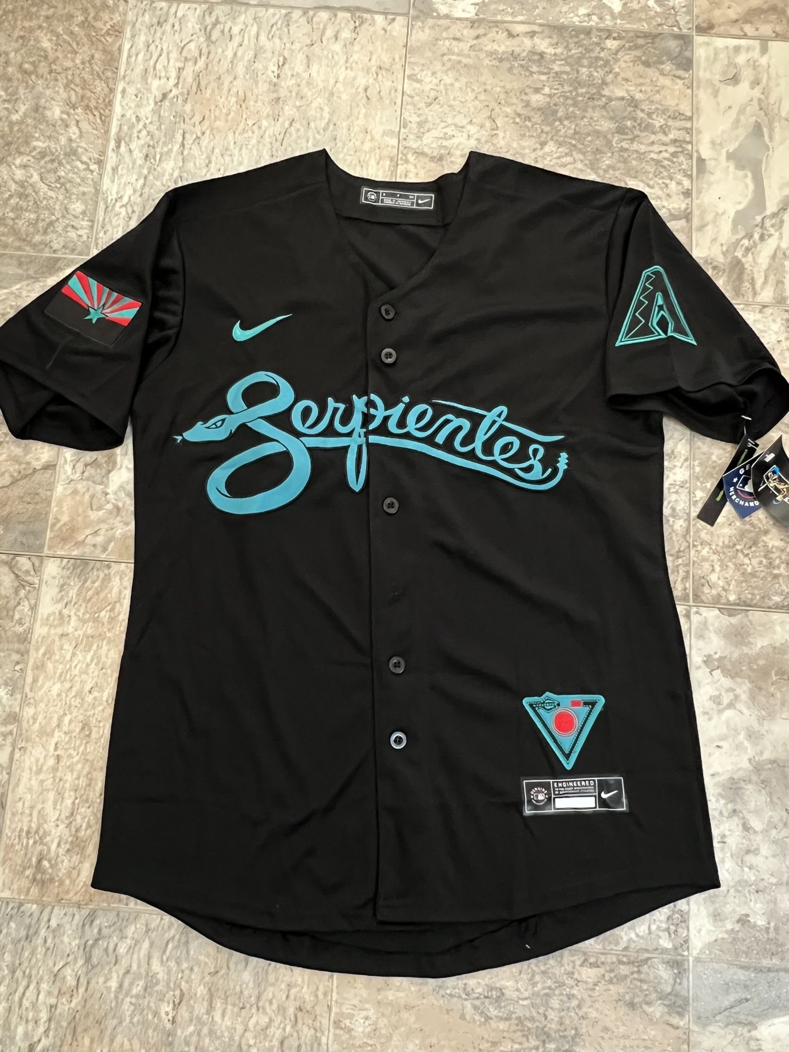 Serpientes jersey 🐍 sizes 3XL-L-M-S⚾️