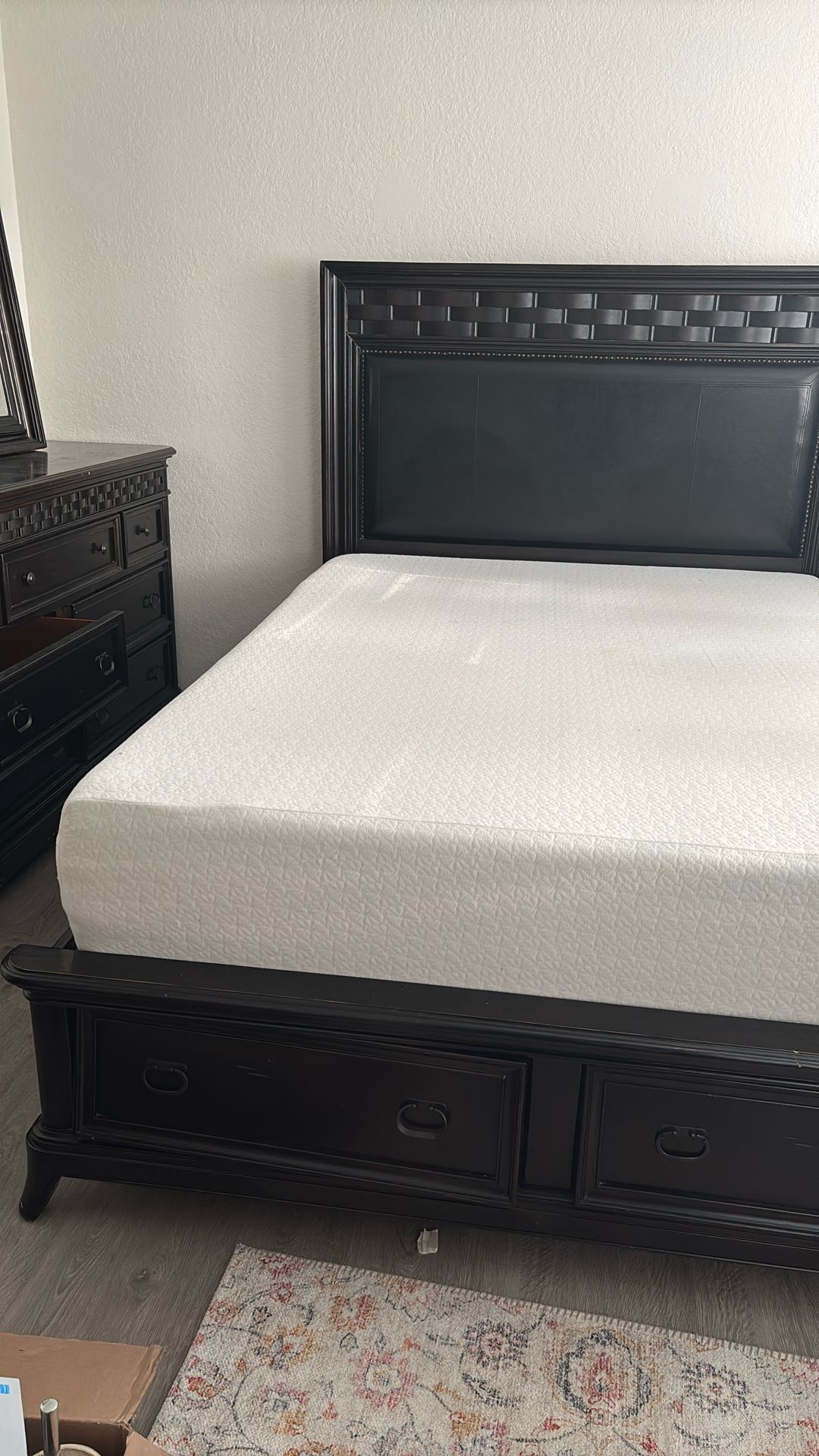 Queen Bedroom Set with One Nightstand And Dresser. Memory Foam Mattress Included