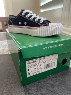 P.F. Flyers low shoes size 4 men’s