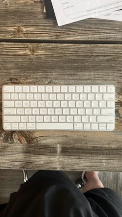 Apple Magic Keyboard - US English , Bluetooth