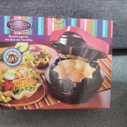 New Tortilla Bowl Baker
