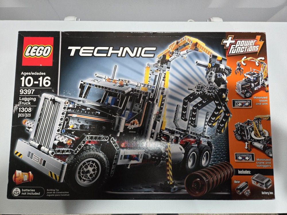 NEW LEGO TECHNIC LOGGING TRUCK 9397