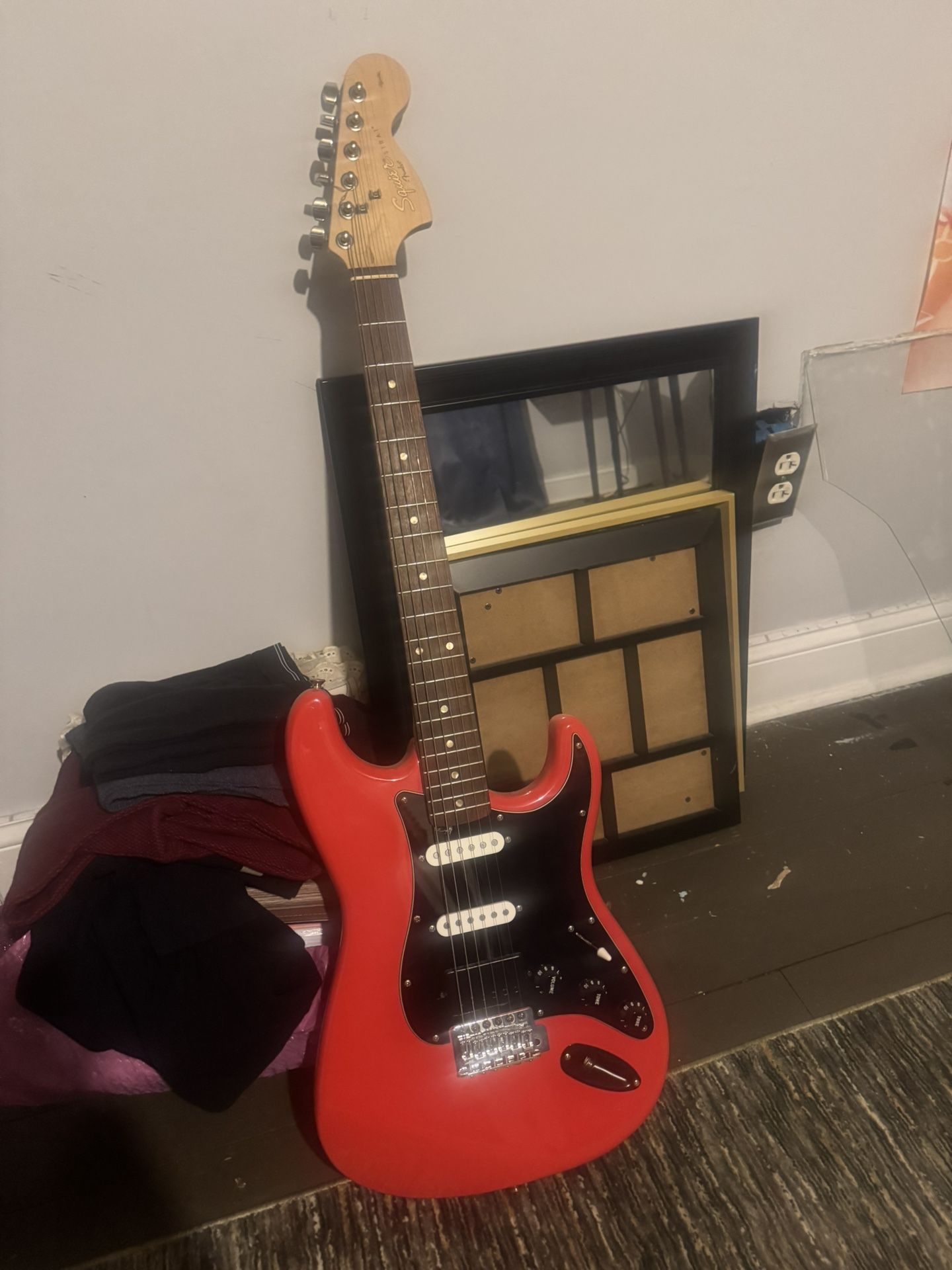 Squire Start Electric Guitar