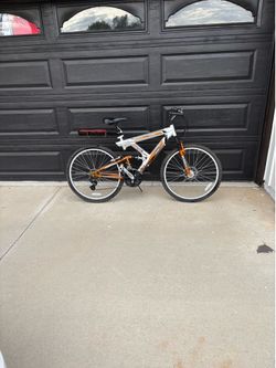 Men’s 21 speed Mtn bike