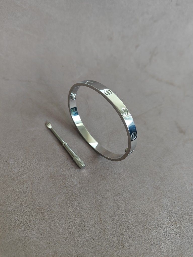 Love Bangle Unisex Bracelet 