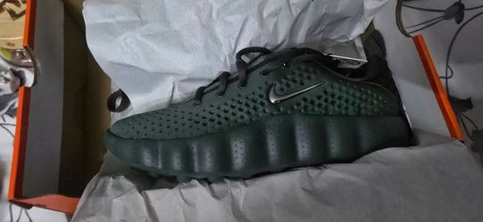 Nike Mind 002