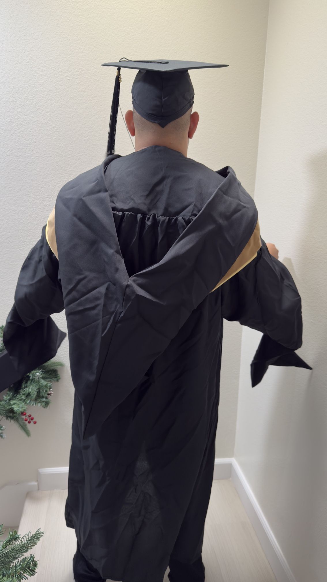CSULA Masters Graduation Apparel Gown
