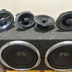 sistema de audio de alta calidad  4 speaker 2 subwoofer con su caja  2 plantas