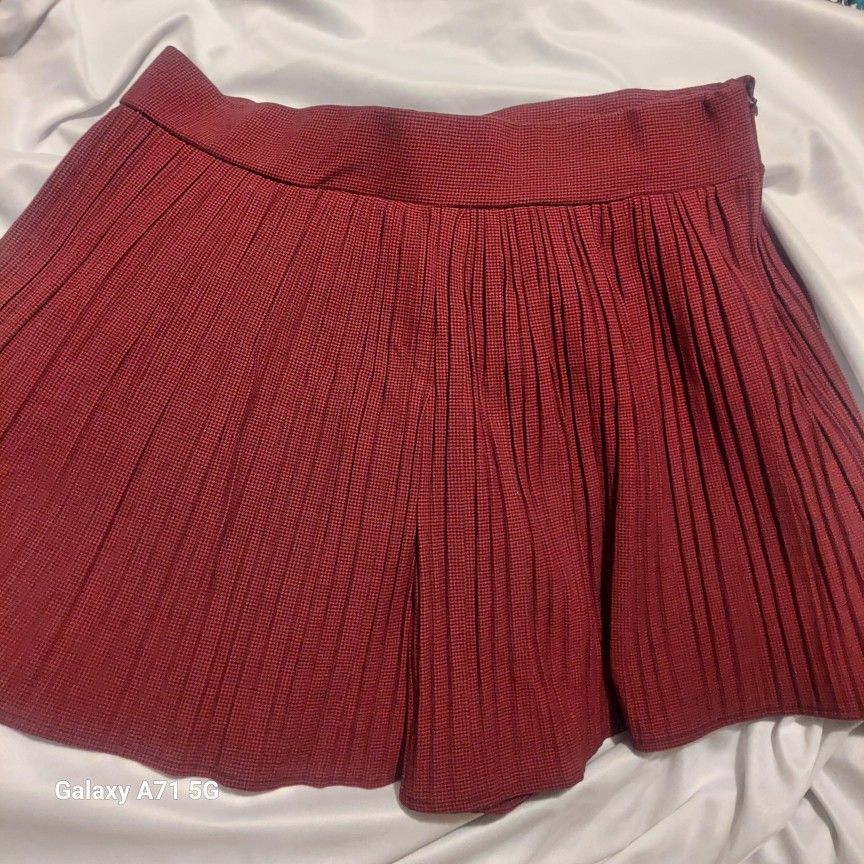 ZARA Pleated Skirt XL