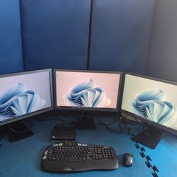 $240 Firm, Yes, It's Available. Full HP Elitedesk 800 G5, 3 Monitor Work Station, Reset, i5 9500 3.0ghz, 256gb SSD, 8gb Ram, wifi, W11 & Office Pro